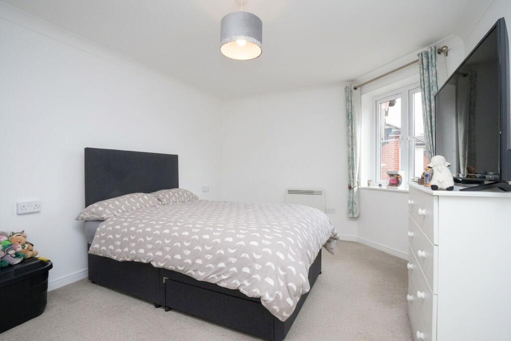 Additional image 7 of Stratford Road, Hall Green, B28