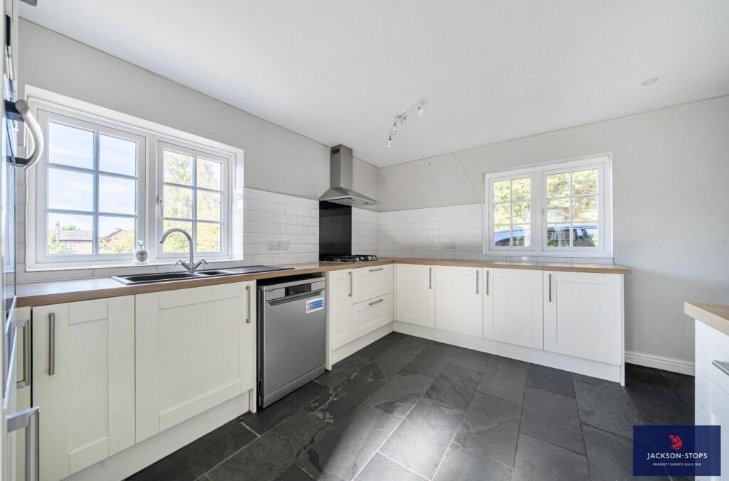 House in Northampton - View 4