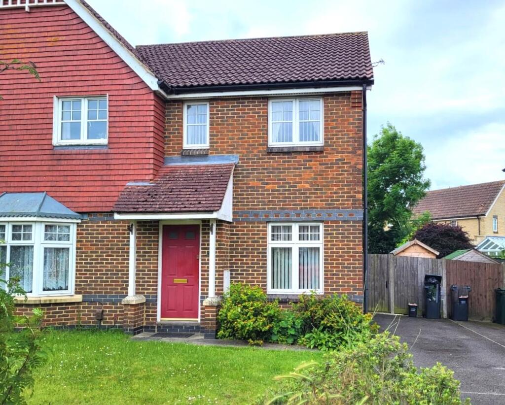 Main image of property: Clarke Crescent, Kennington TN24 9SA