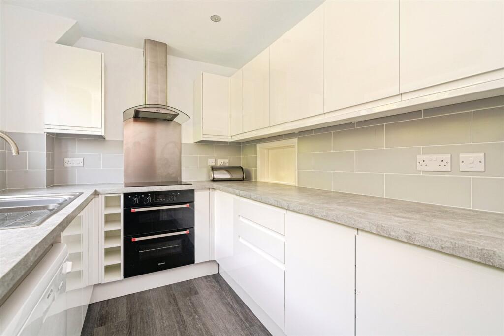 Staithe Close, Horning, Norwich, Norfolk, NR12 photo 3