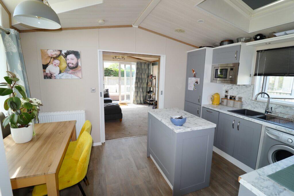 Haven Road, Hayling Island - View 6