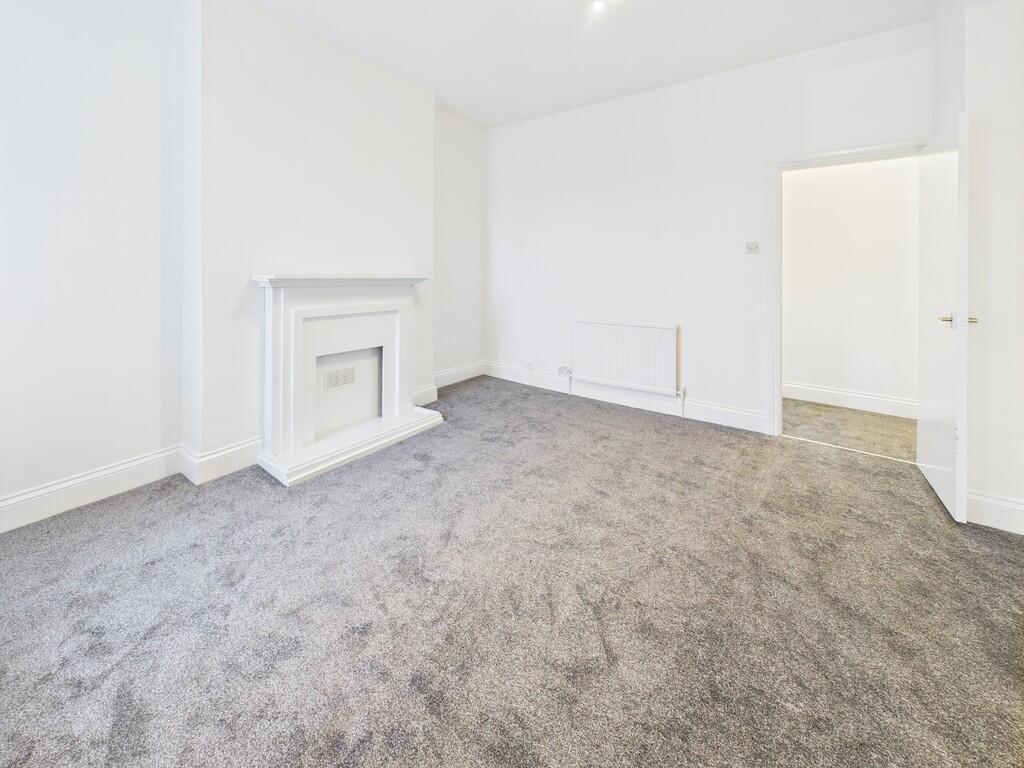 Apartment in Plymouth, Lipson Vale - View 5