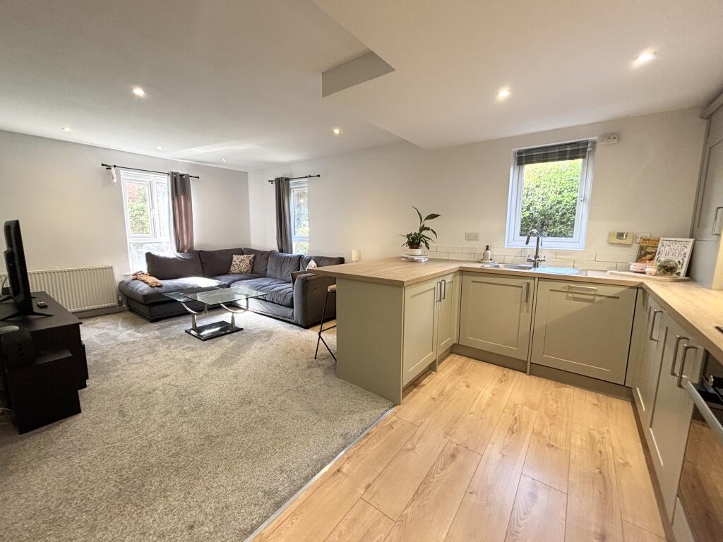 Apartment in Chester, City of Chester - View 3