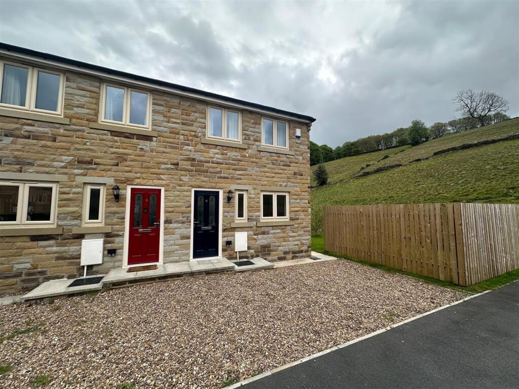Main image of property: Perseverance Place, Holmfirth HD9