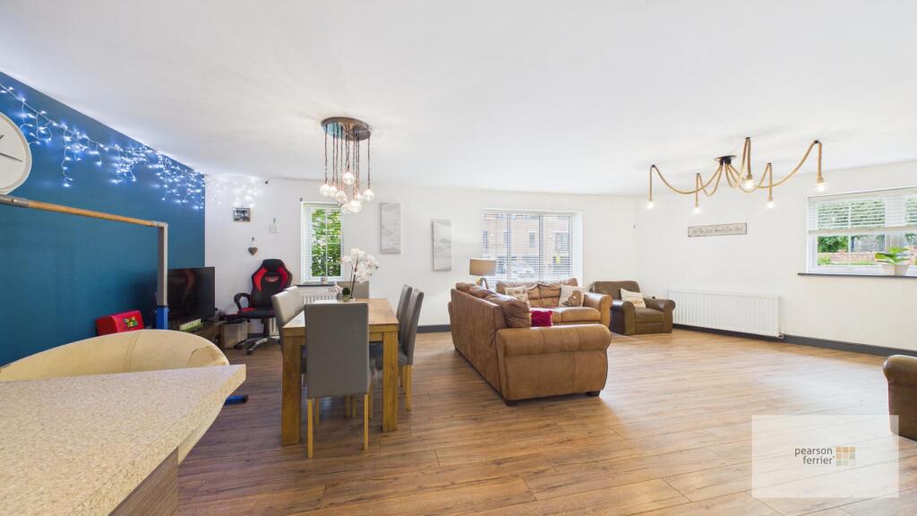 House in Bury, Greater Manchester - View 4