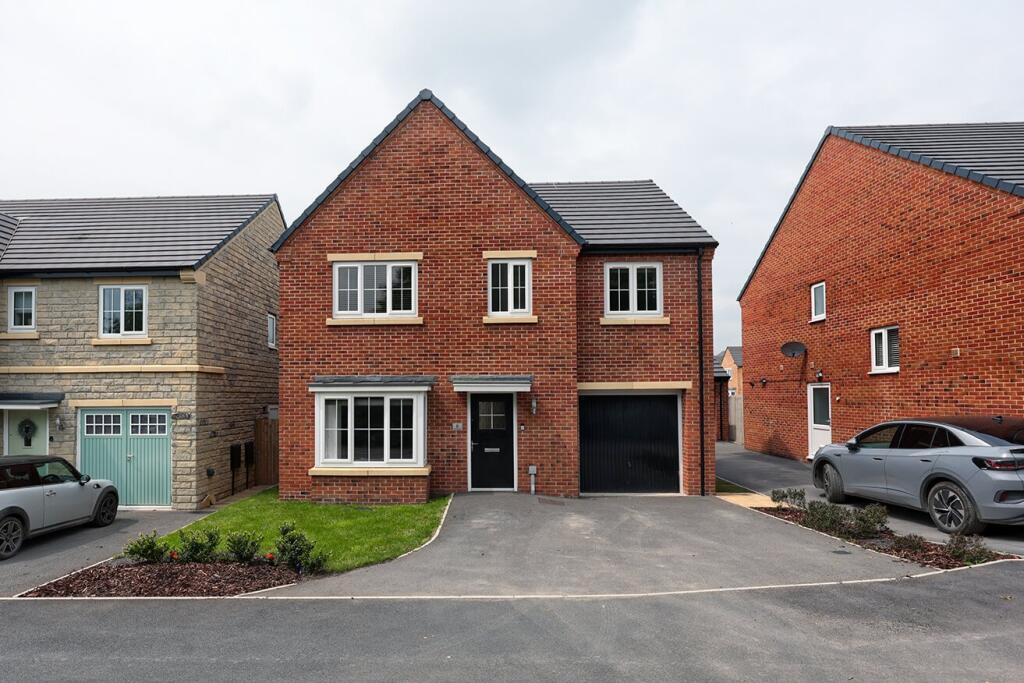 Main image of property: Starling Way, Longridge, Preston, PR3