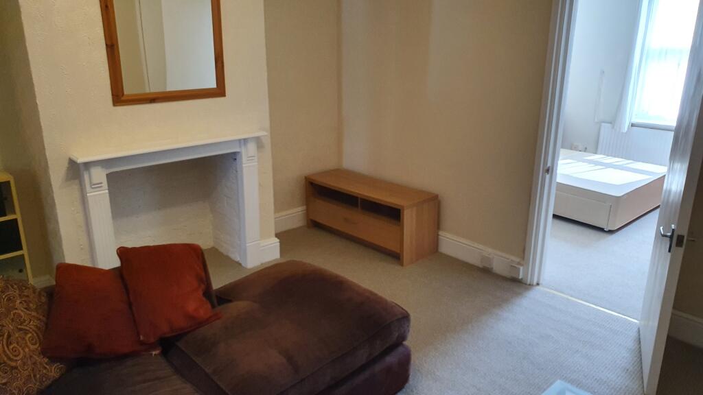 House in Swindon - View 3