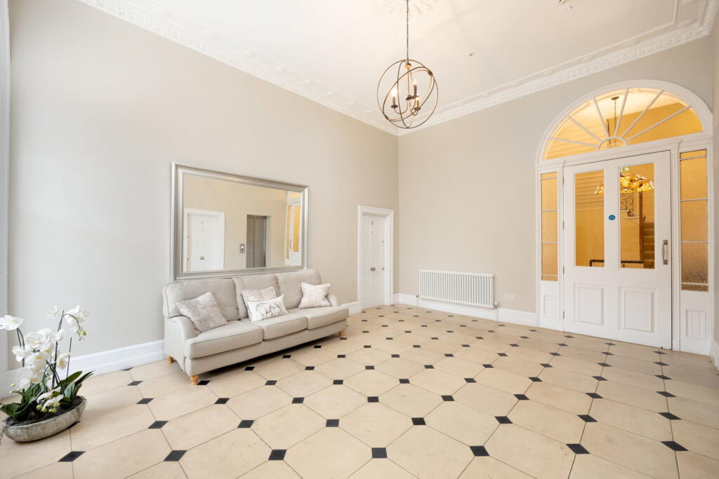 Apartment in Bath - View 3