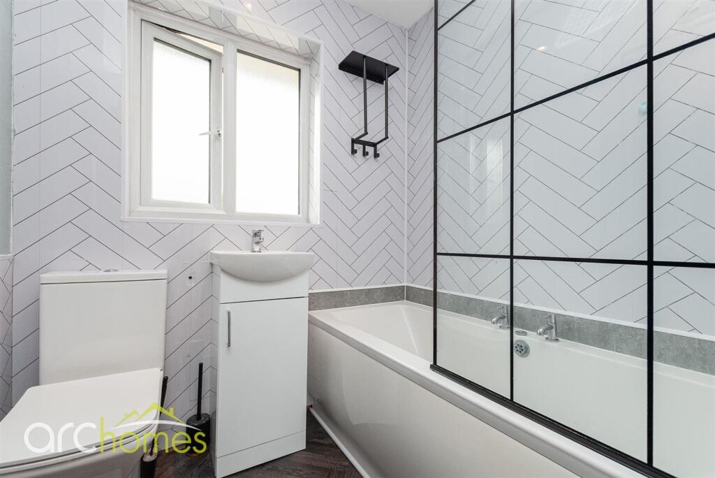 House in Wigan, Greater Manchester - View 5