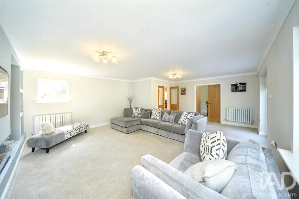 Additional image 10 of Blake Street, Little Aston, B74