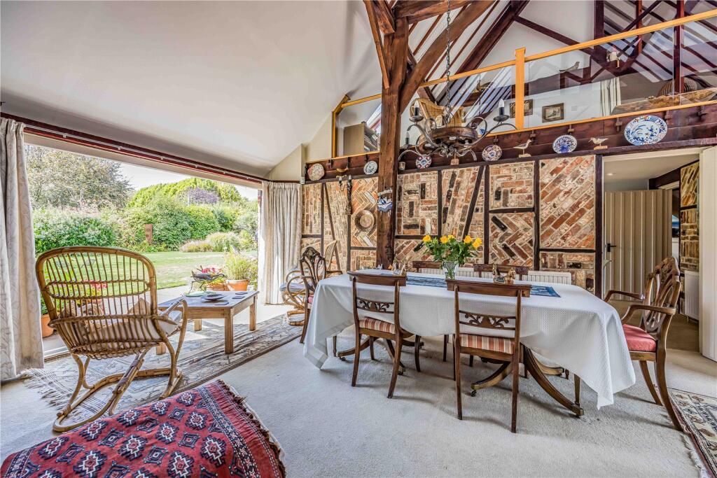 House in Portsmouth - View 5