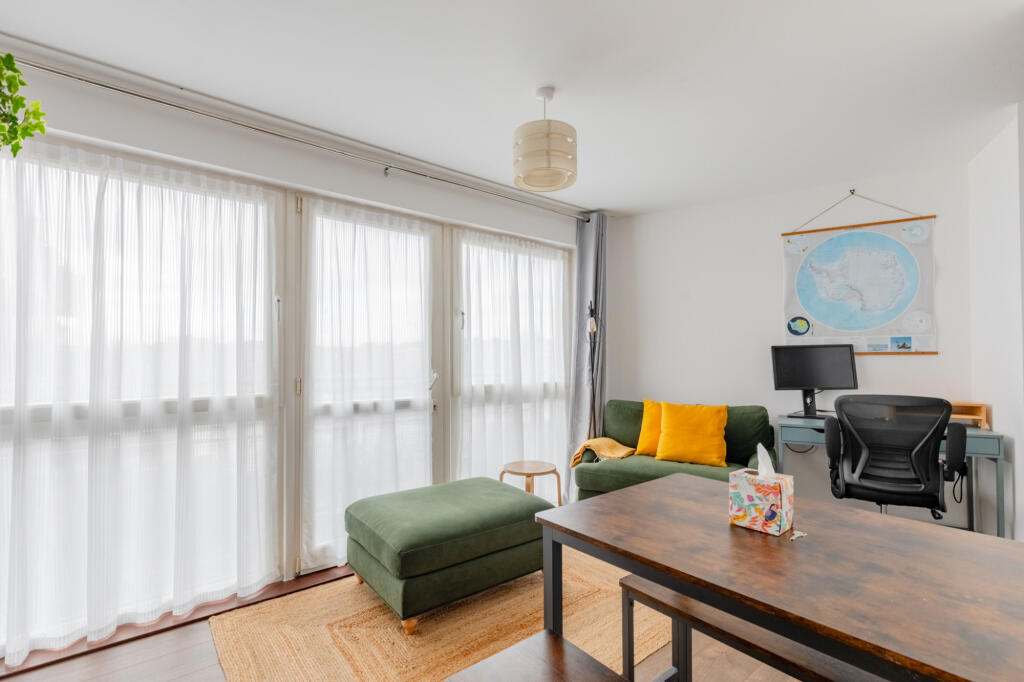 Main image of property: Limehouse Lodge, London, E5