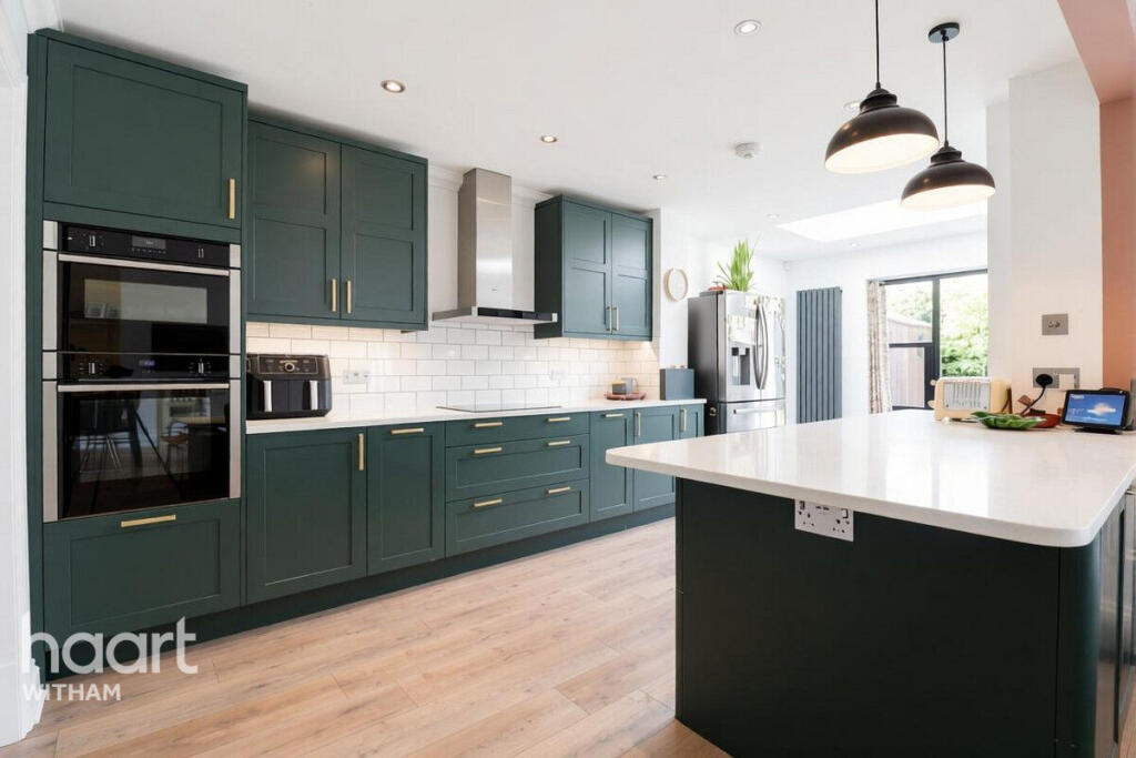 Heron Road, Kelvedon photo 4