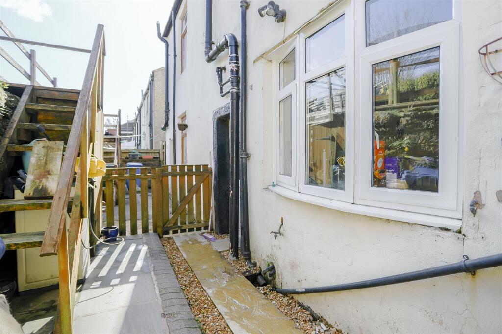 Additional image 29 of Blackburn Road, Rising Bridge