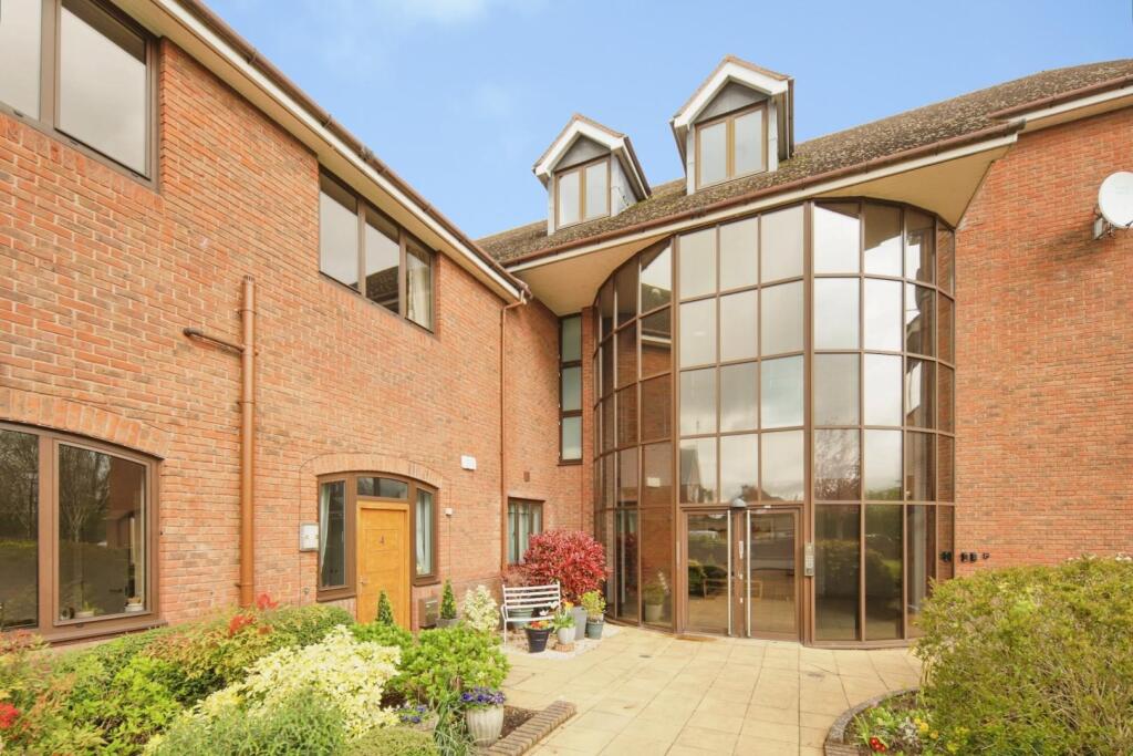 Main image of property: Stratford Road, Hockley Heath, Solihull