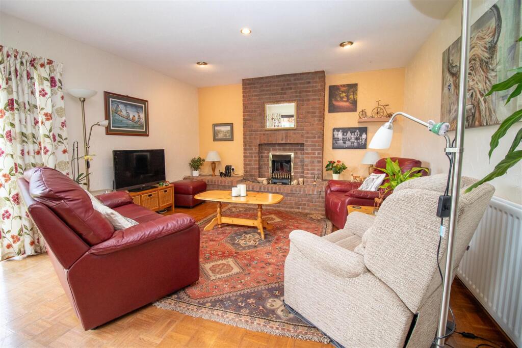 House in Galashiels - View 2