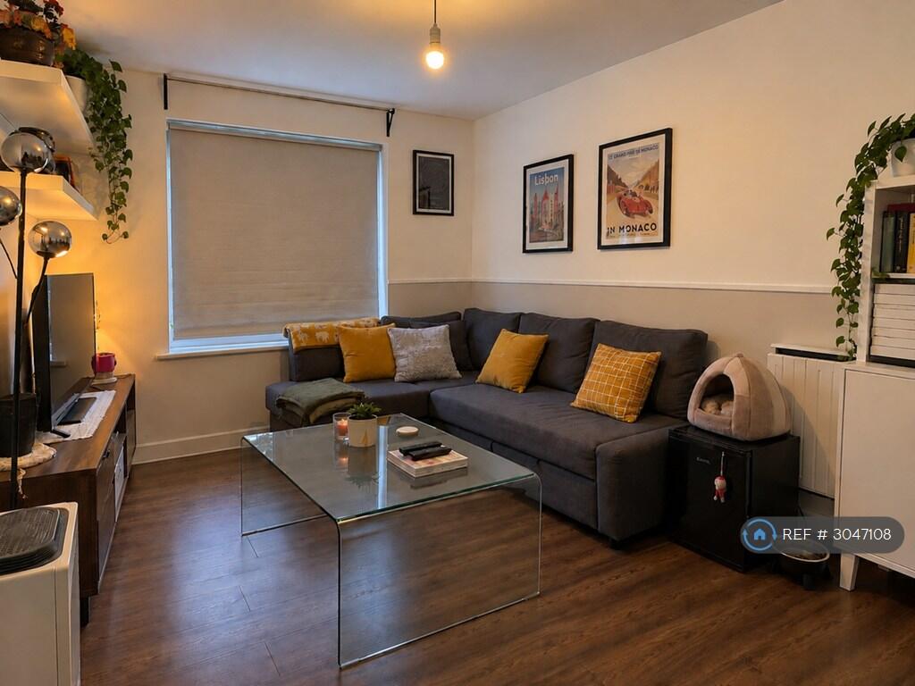 Main image of property: Queens Road, Coventry, CV1