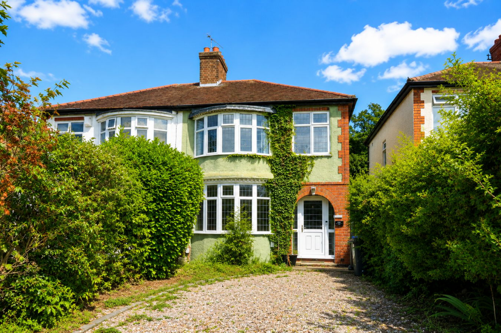 Main image of property: Parkfield Avenue, Northampton, NN4