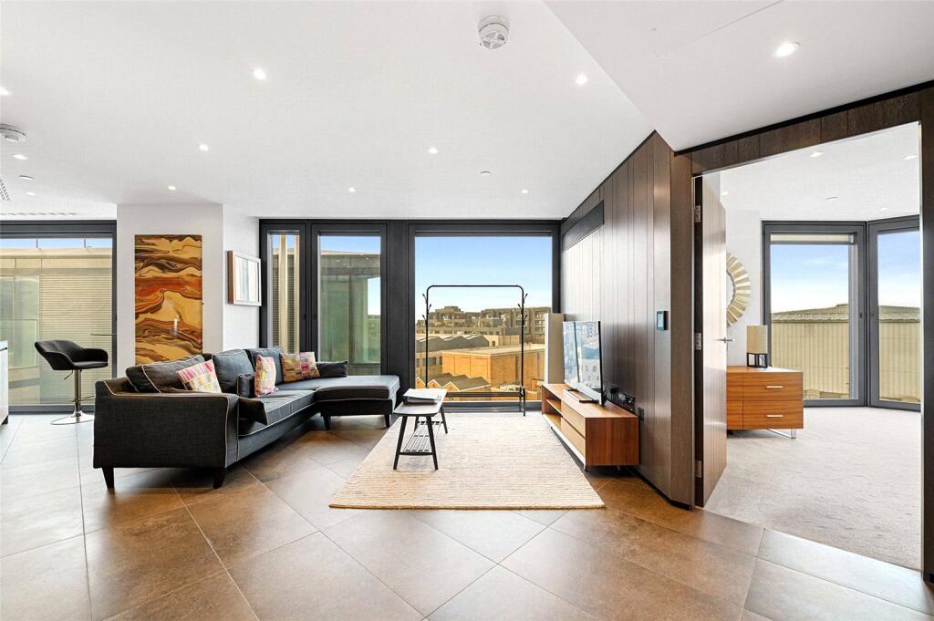 Main image of property: City Road, London, EC1V