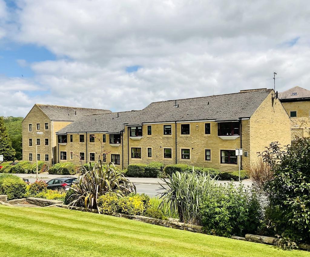 Main image of property: Castle Gate, Ilkley, LS29