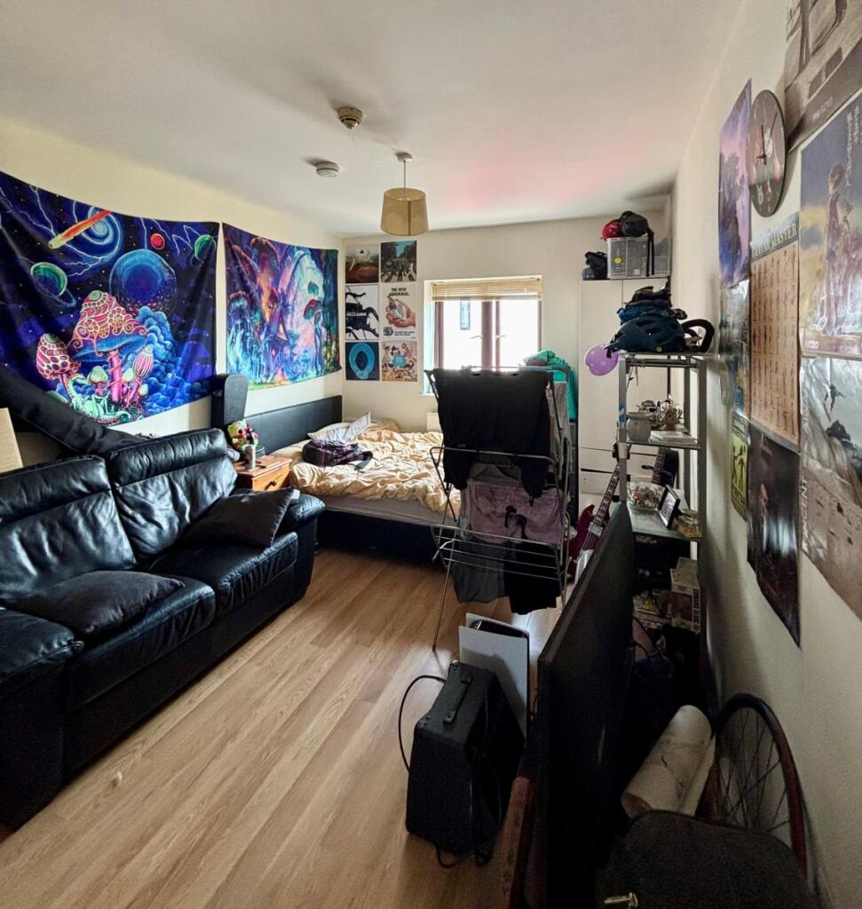 Apartment in Poole, Old Town - View 4