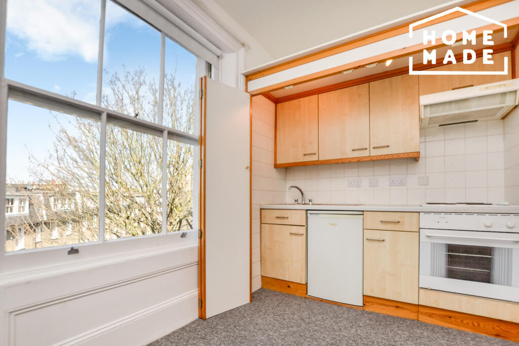 Studio flat for rent
