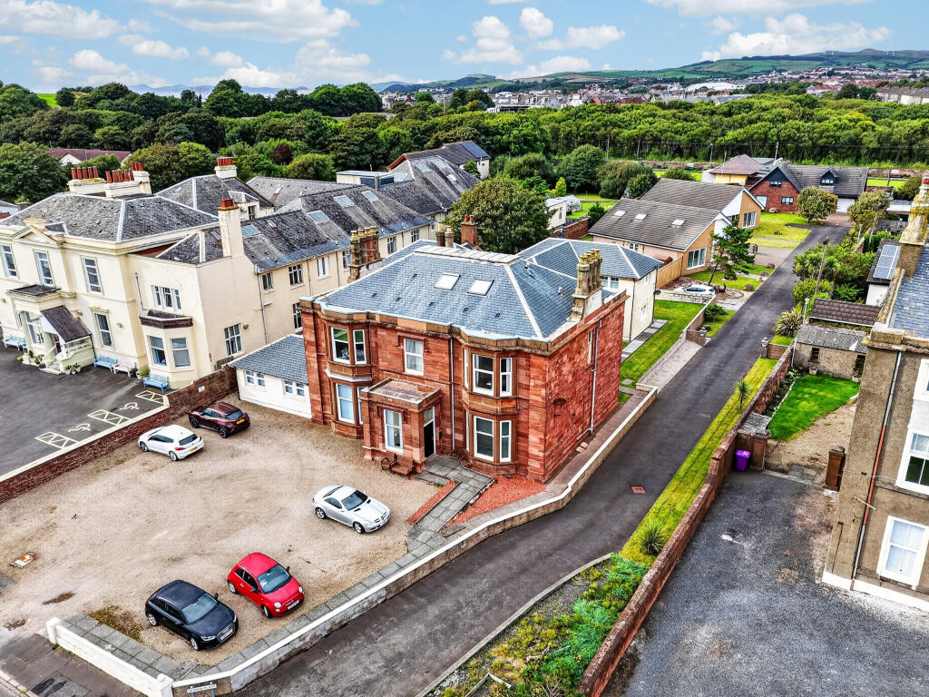Apartment in Ardrossan, North Ayrshire - View 2