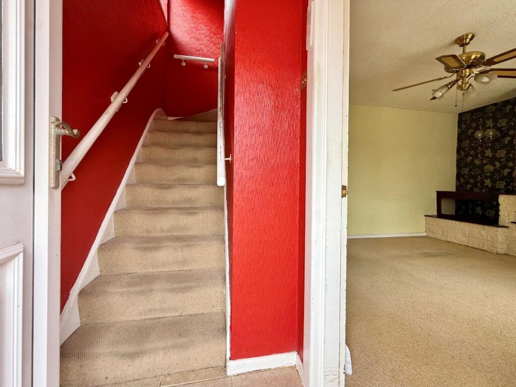 House in Worcester - View 5