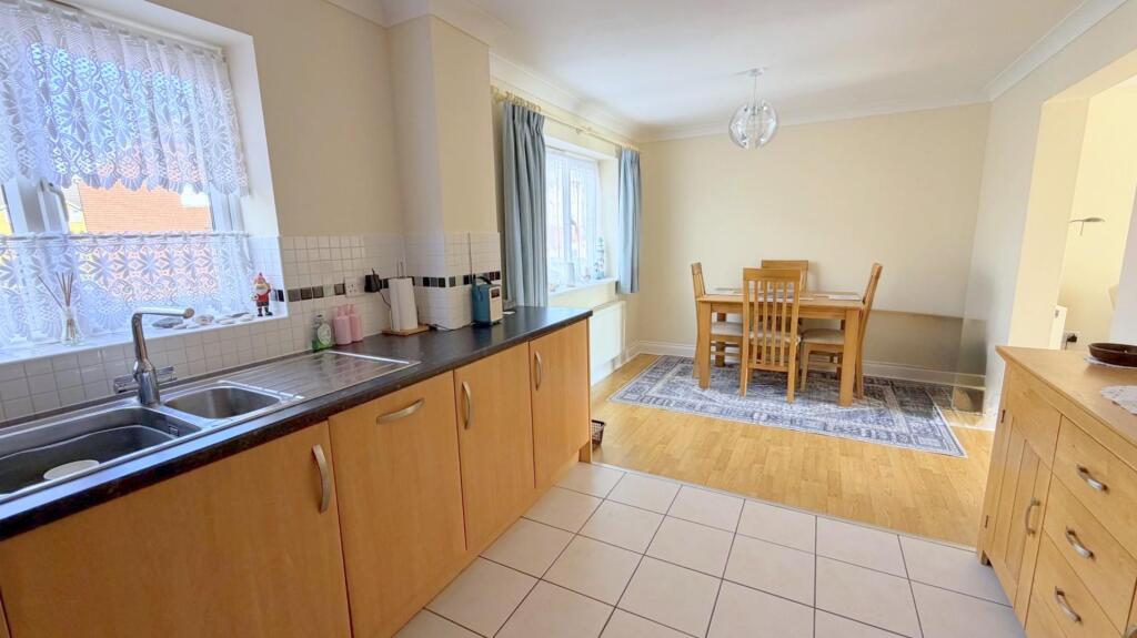 Apartment in Brighton - More