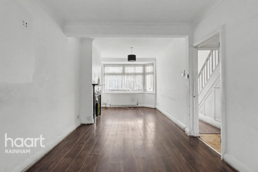 Main image of property: Upminster Road South, Rainham, RM13 9AX