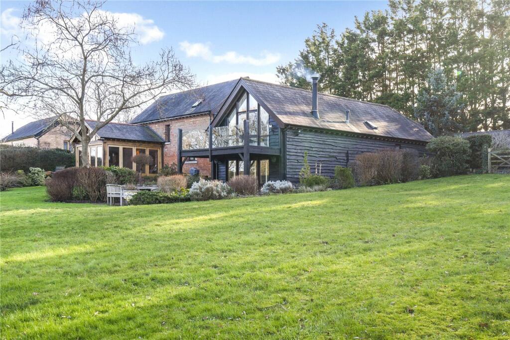 Throop Road, Bournemouth, BH8