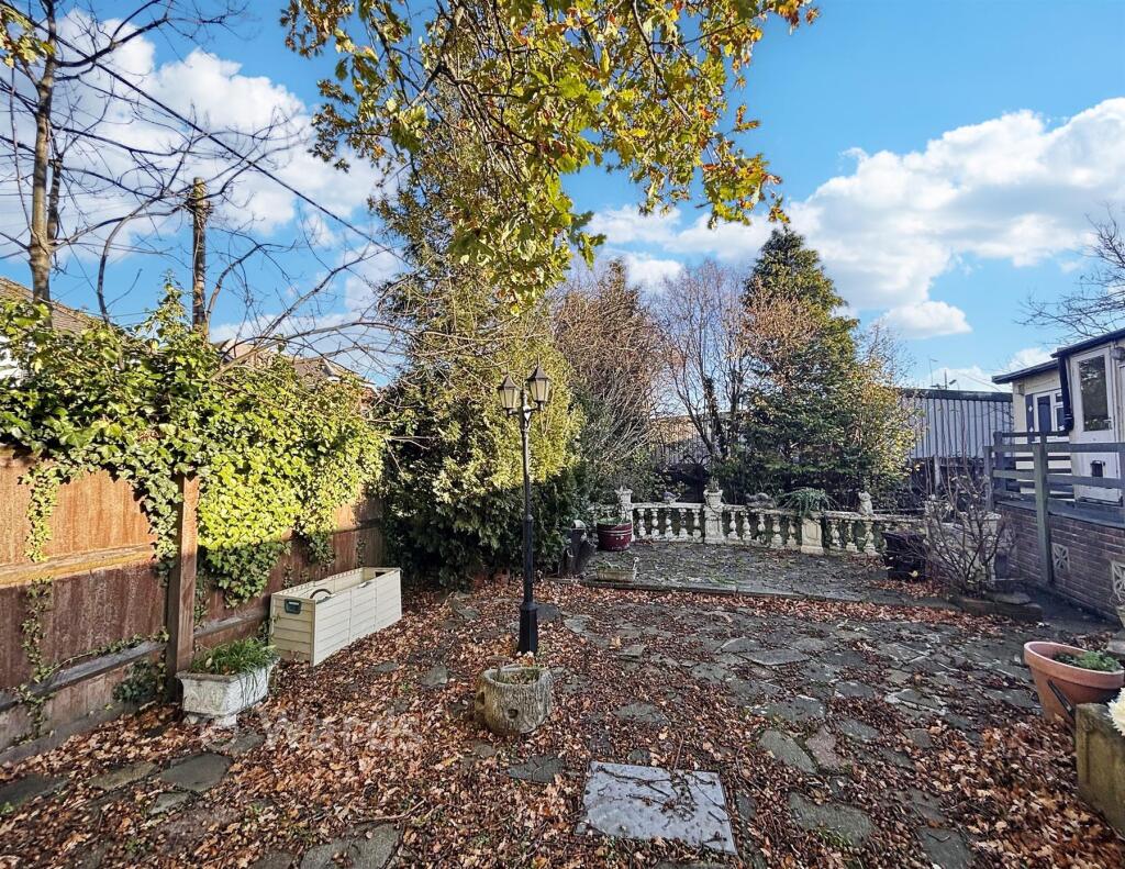 Main image of property: London Road, West Kingsdown, Kent