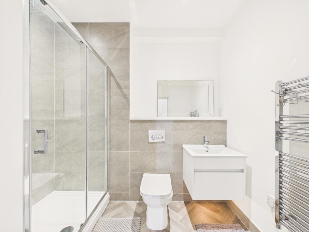 Apartment in Stockport - More