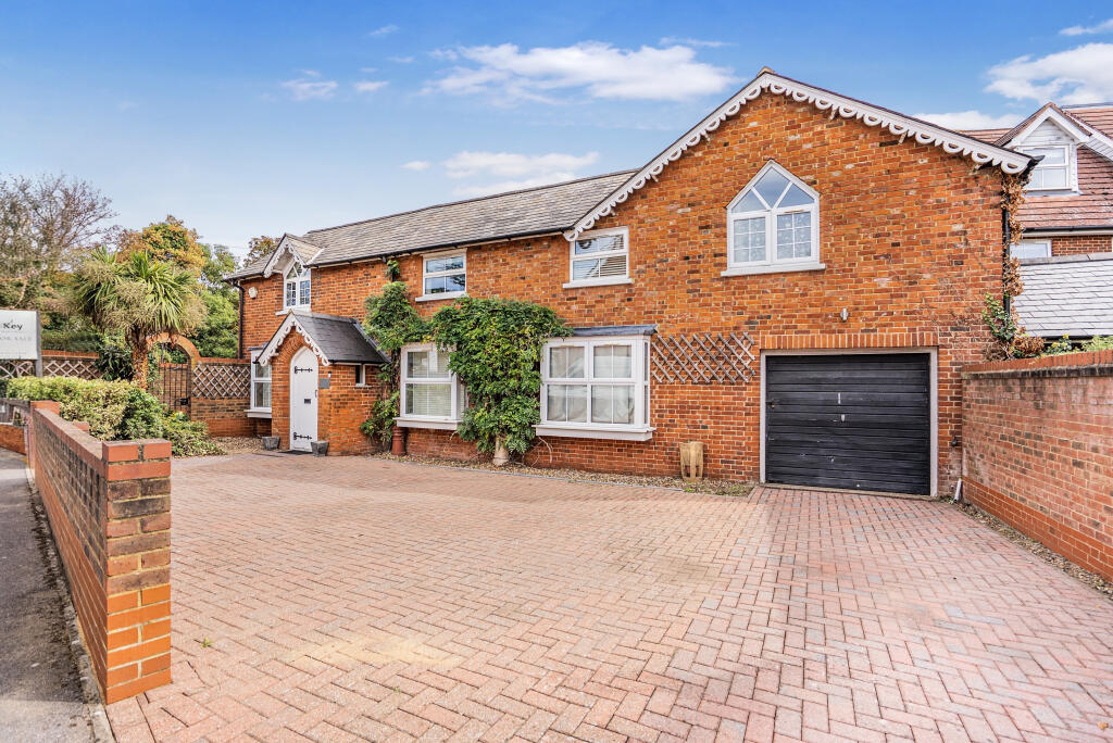 Main image of property: The Old Reading Room, Church Lane, Wexham
