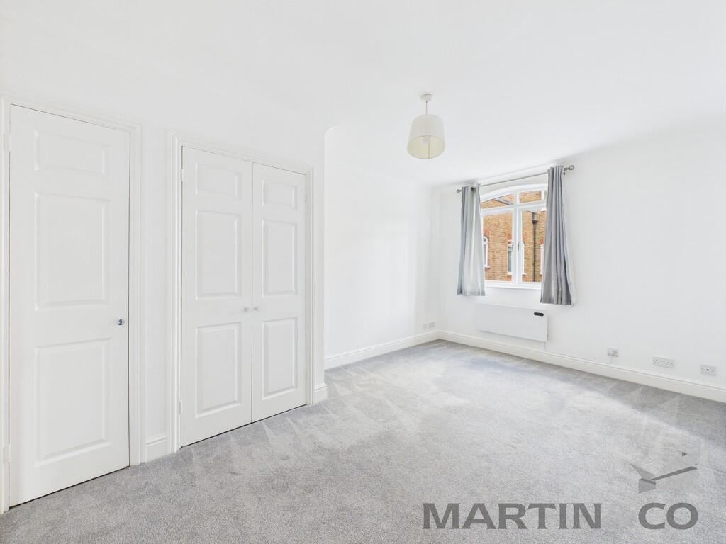 Latium Close, Holywell Hill, St Albans photo 4