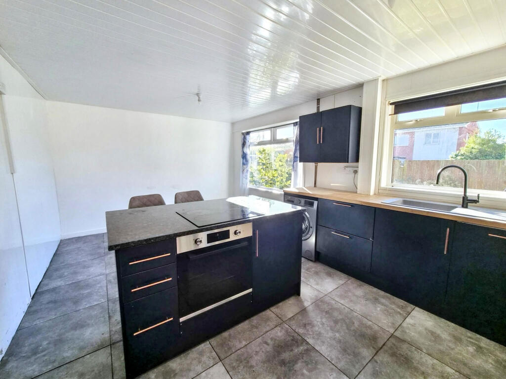 House in South Tyneside, Horsley Hill - View 4