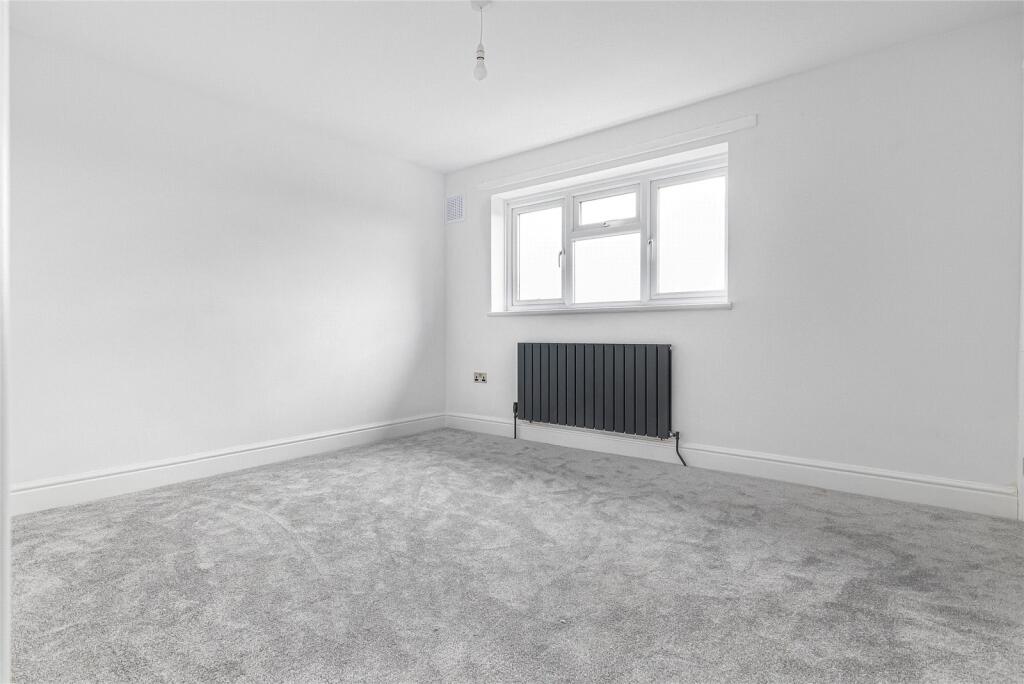 House in Strood, Medway - View 5