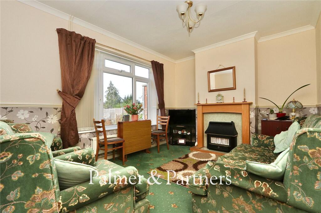 House in Ipswich, Belstead Hills - View 4