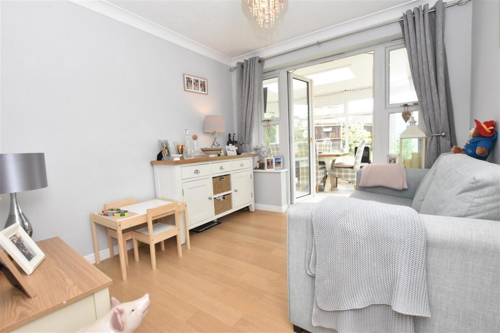 House in North Kesteven, Quarrington Hill, Sleaford - View 4
