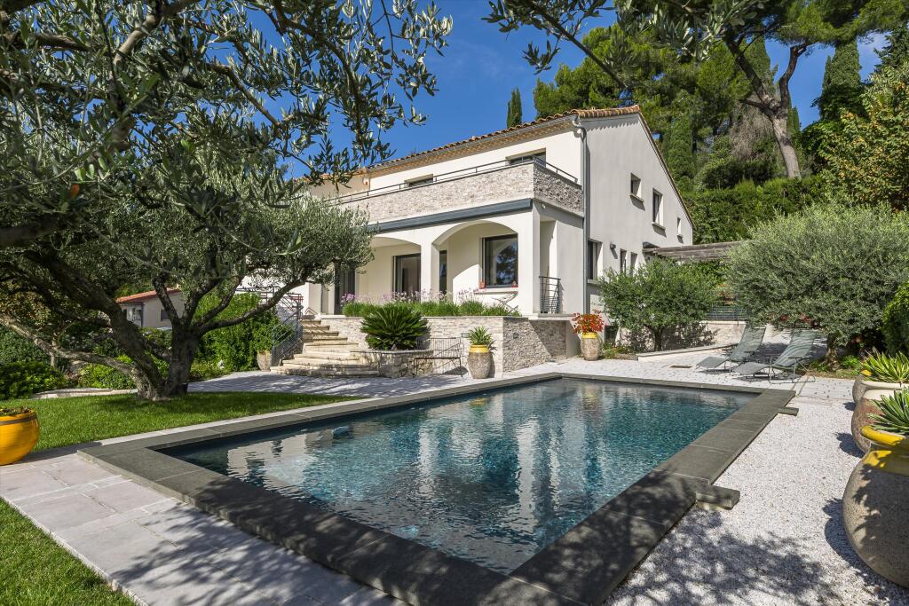 Main image of property: Languedoc-Roussillon, Gard