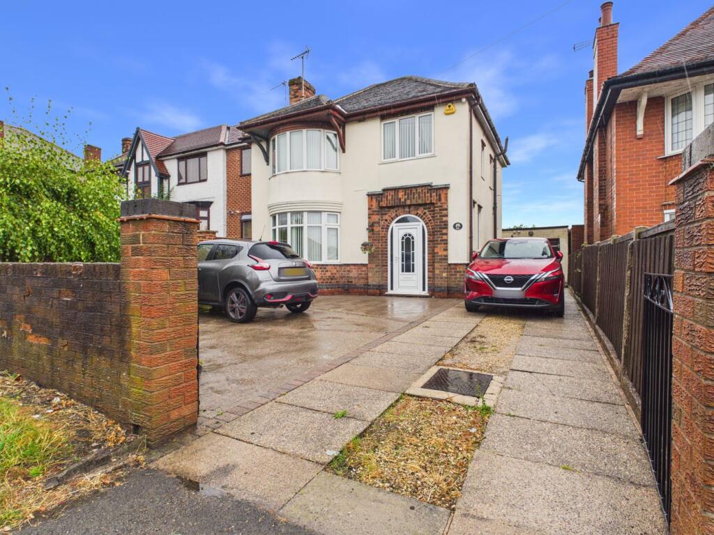 Main image of property: Pinxton Lane, South Normanton, DE55