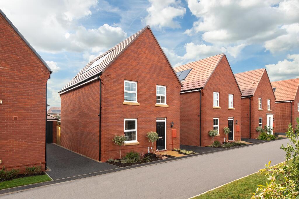 Main image of property: Low Road,
Dovercourt,
Essex,
CO12 3TX