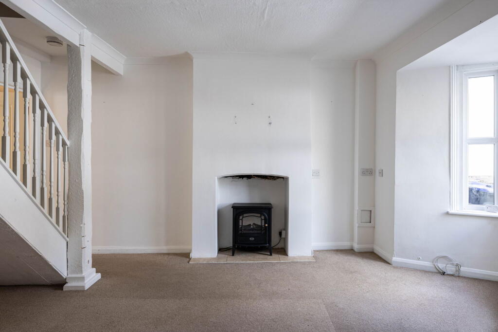 Alexander Terrace, Corsham, SN13 photo 4