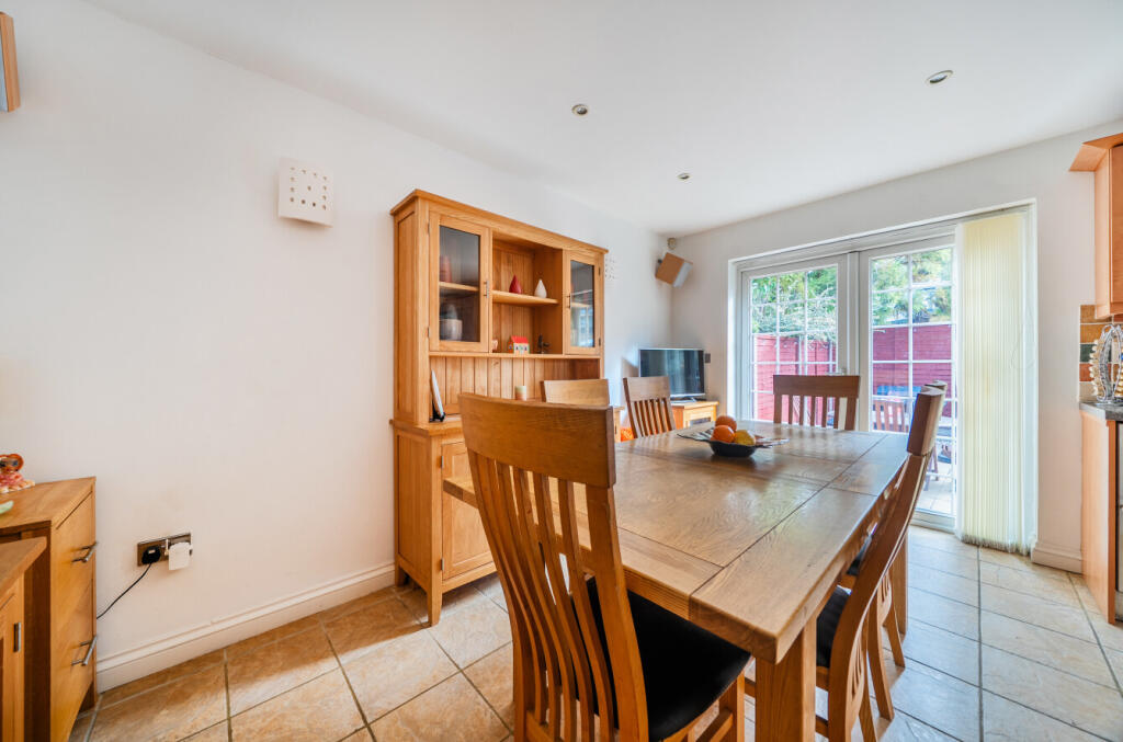 House in Bath - View 4
