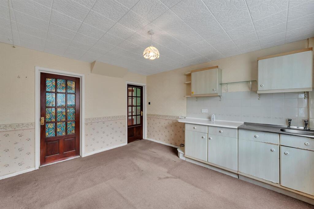 House in Newport, Panteg - More
