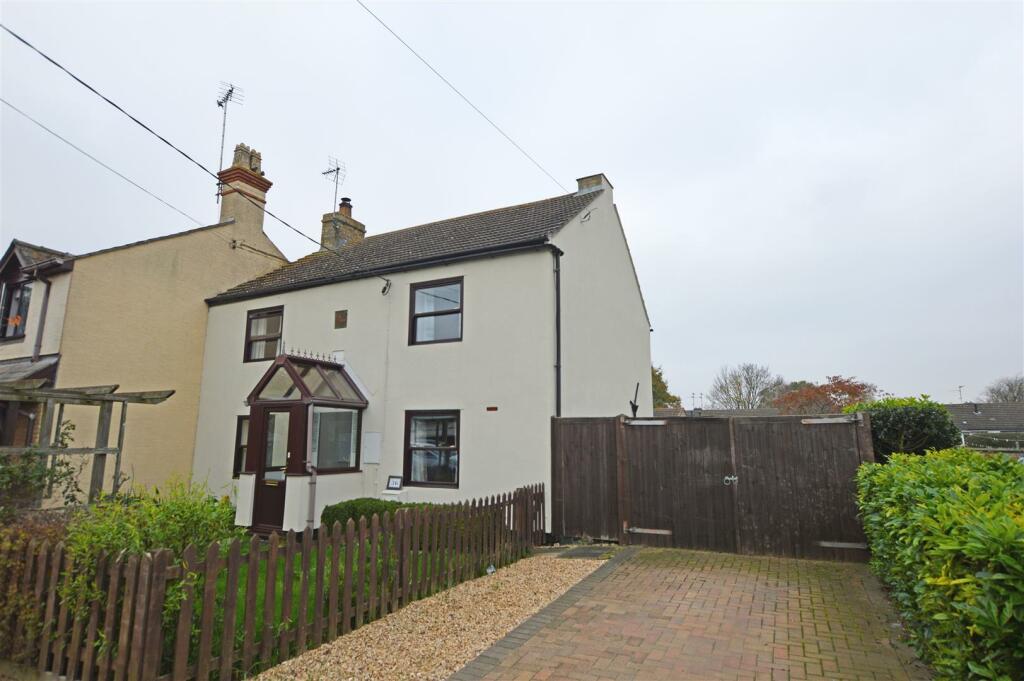 Main image of property: Broadway, Crowland