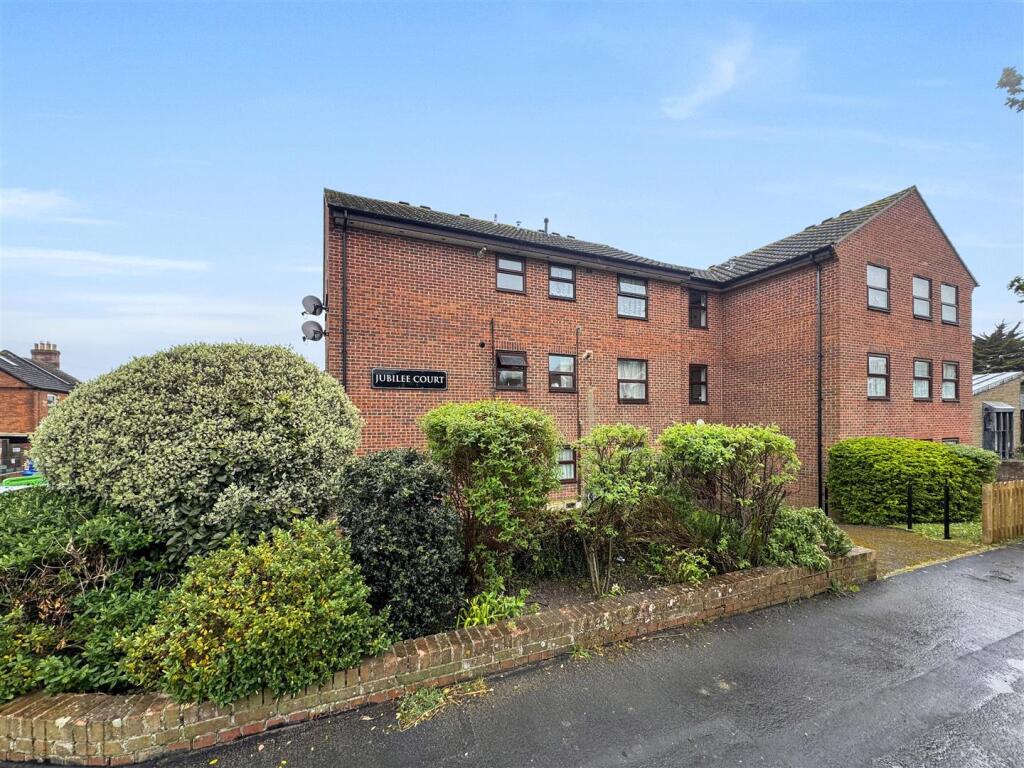 Main image of property: Spa Road, Radipole