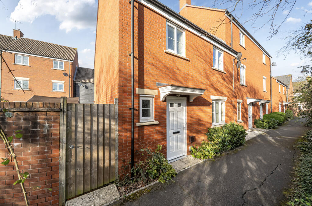 Main image of property: Dolina Road, Haydon End, Swindon, SN25