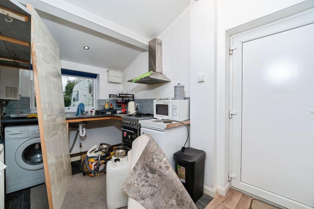 House in East Lindsey, Skidbrooke with Saltfleet Haven - More