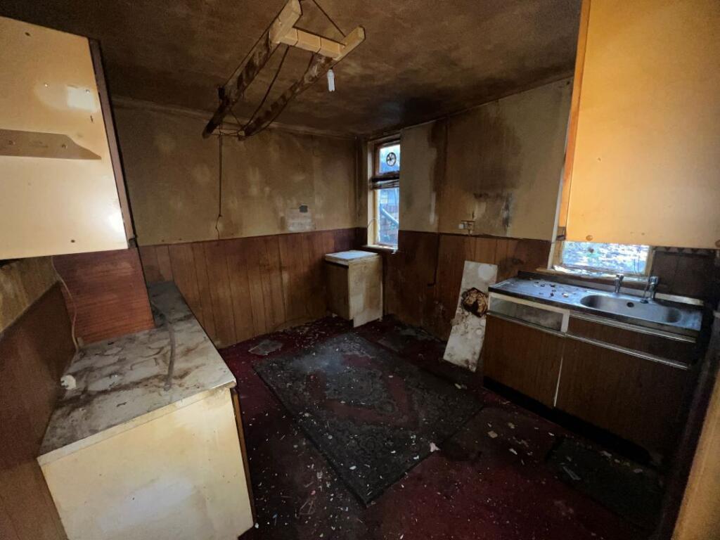 22 West Terrace, Stoke-on-Trent, ST6 6QZ photo 4